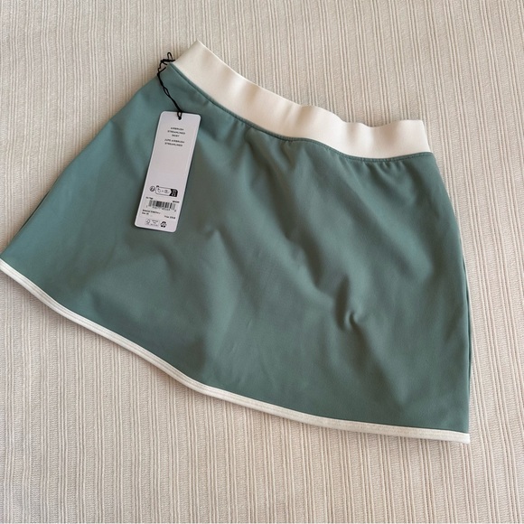 Alo Yoga Airbrush Streamlined Skirt - Botanical Garden - Picture 4 of 4